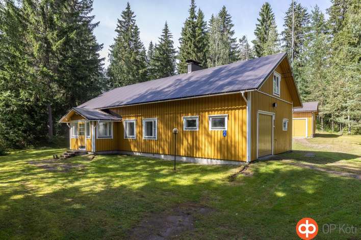 Omakotitalo, 3h, keittiö, apukeittiö, psh, sauna, wc, 80/130 m², Renko, Hämeenlinna