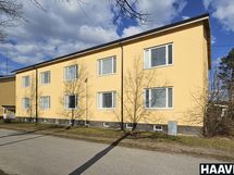 Julkisivu