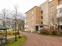 Sisäänkäynti A rappuun