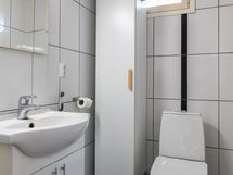Erillinen wc / Separat wc