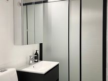 Päivitetty yläkerran wc 10/2025