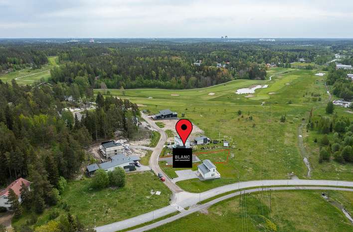 Tontti, 1 385 m², Venga - Näkymä 3
