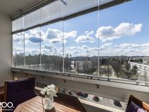 Lasitetulta parvekkeelta