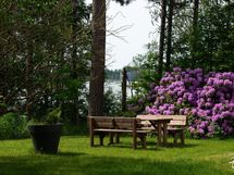 Taloyhtiö merenrannalla
