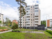 Julkisivu