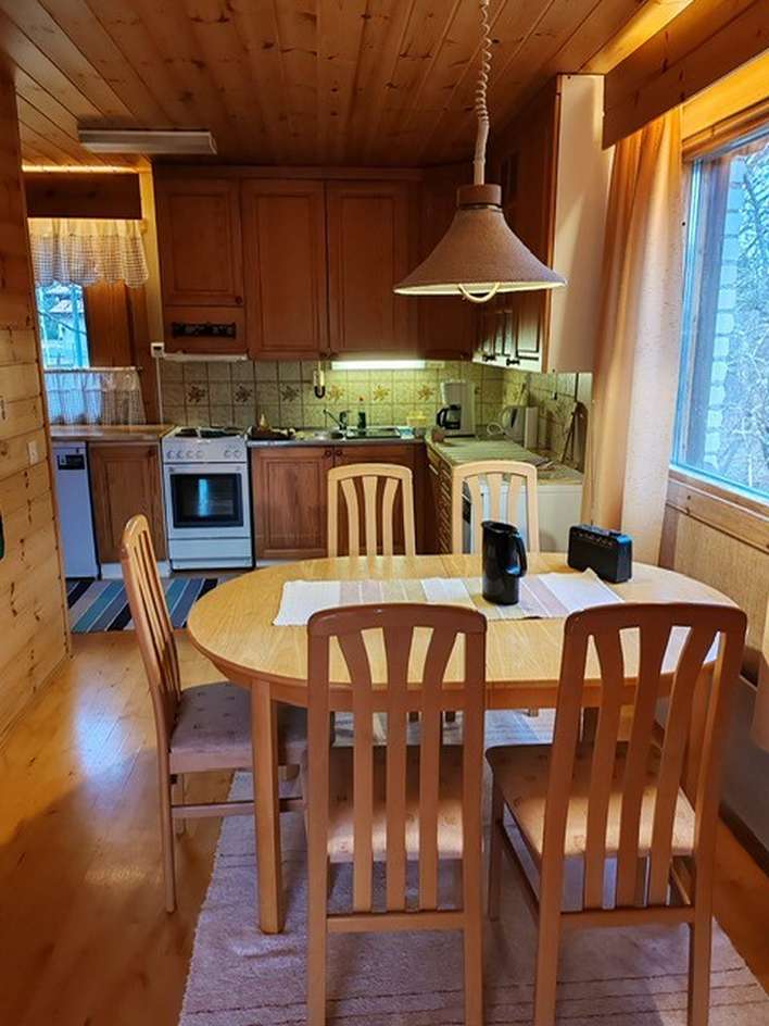 Omakotitalo, 2h + k + s, 79/121 m², Läyliäinen - Näkymä 3