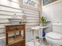 wc I