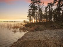 veneluiska, saat peruutettua trailerin suoraan rantaan