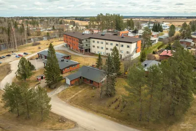 Omakotitalo, 3mh+oh+k+kylmiö+apk+puk.h+ph+s+2wc+autotalli, 119/179 m², keskusta - View 3