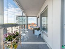 Kodin ihana iso parveke