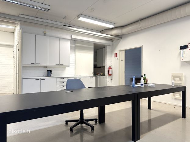 Business premises image