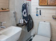 Yläkerran wc