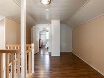Yläkerran aula