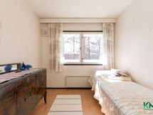 Yläkerran makuuhuone