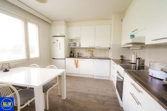 Kerrostalo, 3h+k+kph+2vh+p, 78 m², Koivula, Pori