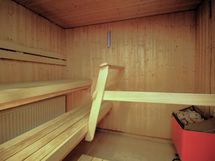 Sauna alakerrassa
