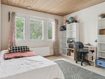 Toinen makuuhuone