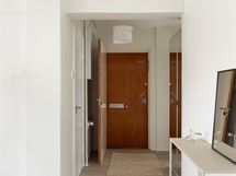 Käynti toiseen makuuhuoneeseen