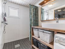 alin kerros: wc/kylpyhuone