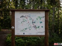 Opaskartta Olarin terveysluontopolusta