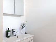 Molemmissa kerroksissa on erillis -wc.