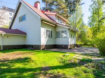 Kuva takapihalta (3)