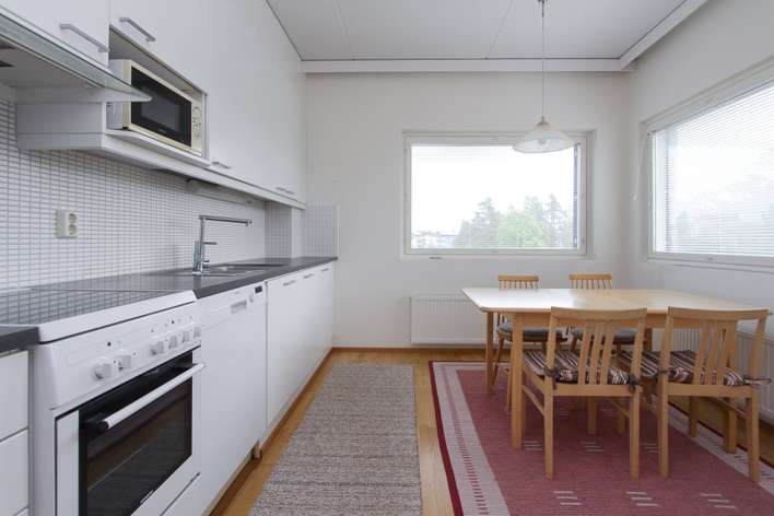 Kerrostalo, 2h, k, s, kph/wc, las.parv., 60 m², Tehdas - Näkymä 3