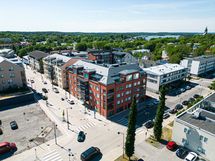 Ilmakuvassa B talon kulma etualalla