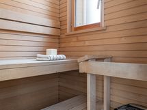 Ikkunallinen sauna