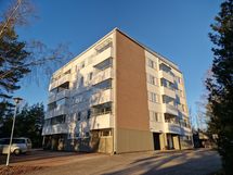 Julkisivu