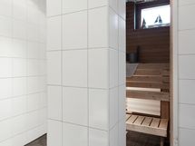 Käynti asunnon löylyhuoneeseen