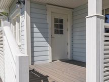 Katettu sisääntulo.