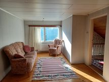 Yläkerran oleskelutila