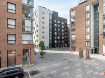 Parvekenäkymä piazzalle