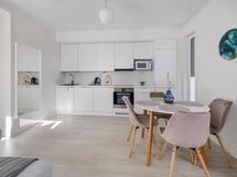 Keittiö ja ruokailutila