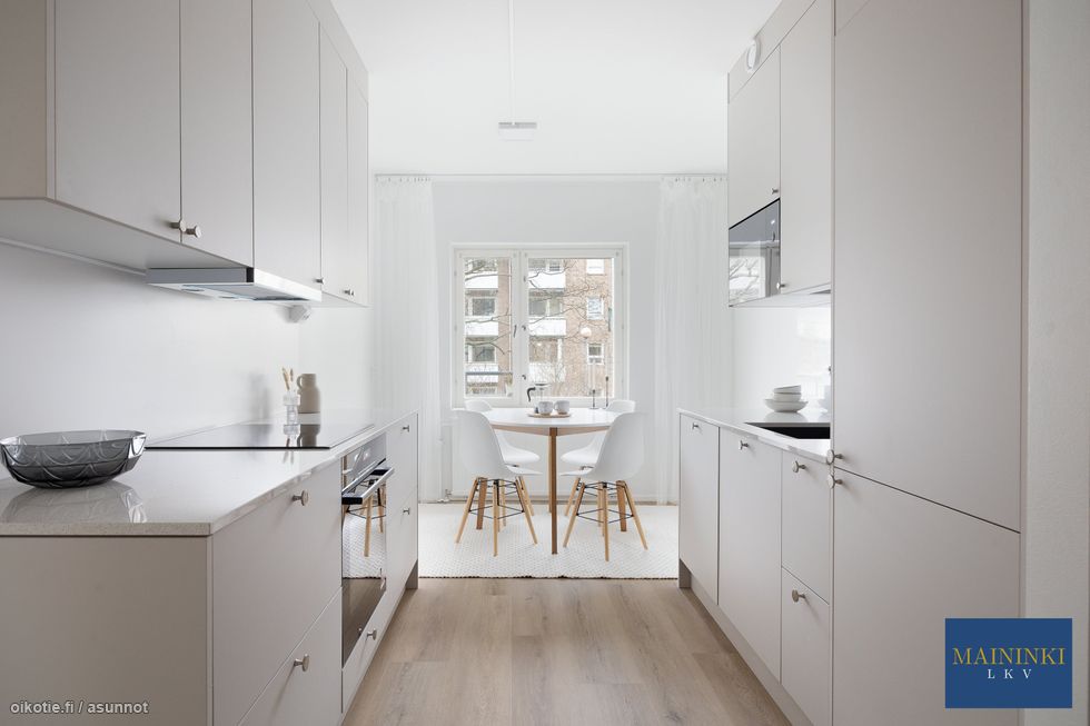 Siisti, läpitalon kaksio hyvin hoidetusta yhtiöstä Hermanninmäellä!