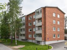 Julkisivu kadulta