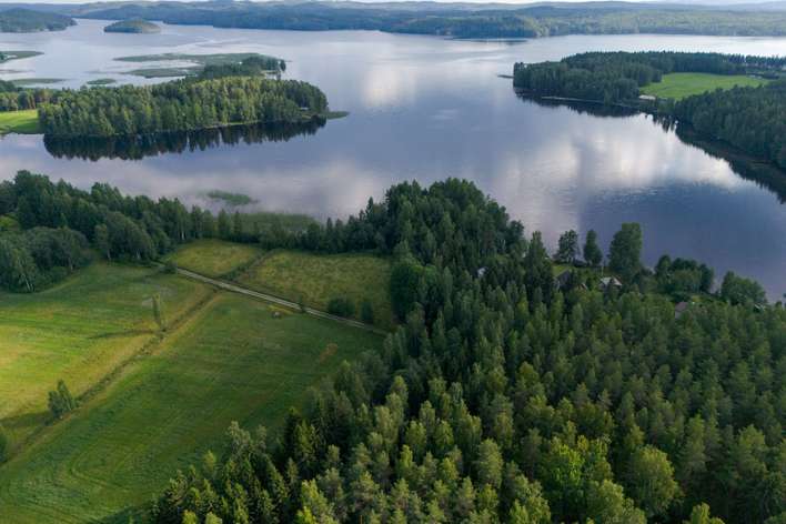 Tontti, 3 755 m², Nisulankylä