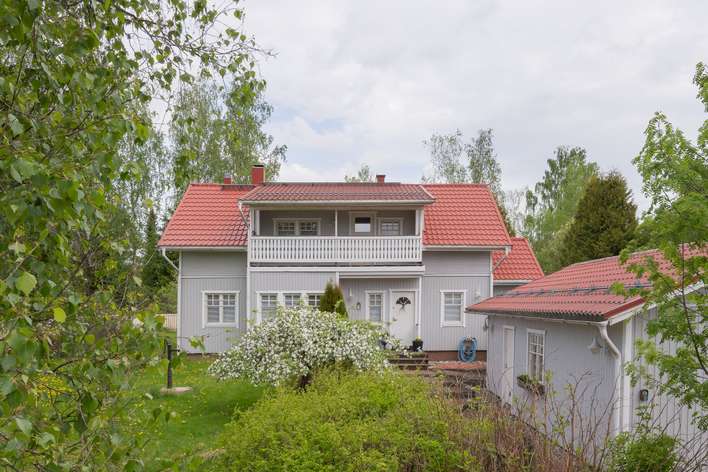 Omakotitalo, 3h+k+s+p, 148 m², Kittelä, Hyvinkää