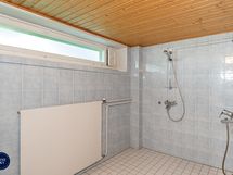 Saunatila pesuhuone