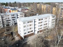 Julkisivu