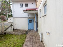 Sivupihaa missä oma iso varasto