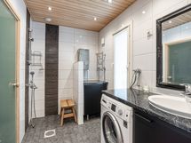 Kylpyhuone