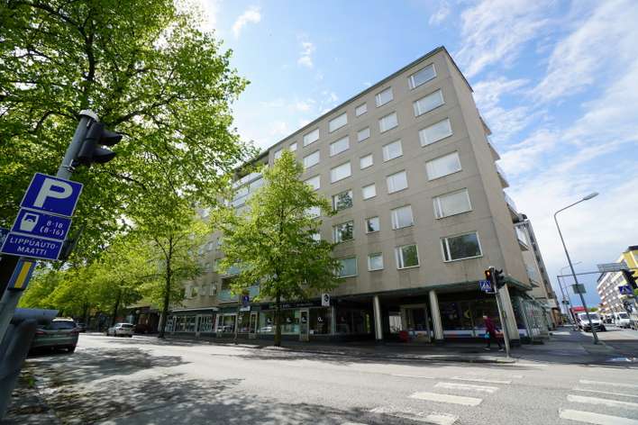 Kerrostalo, 3h+k+kph+vh+lasit.p, 72,5 m², Keskusta, Pori