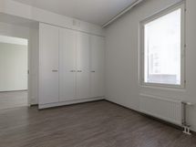 Kuva on vastaavanlaisesta eri kerroksen asunnosta.