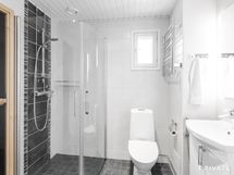 2.krs Kylpyhuone ja sauna