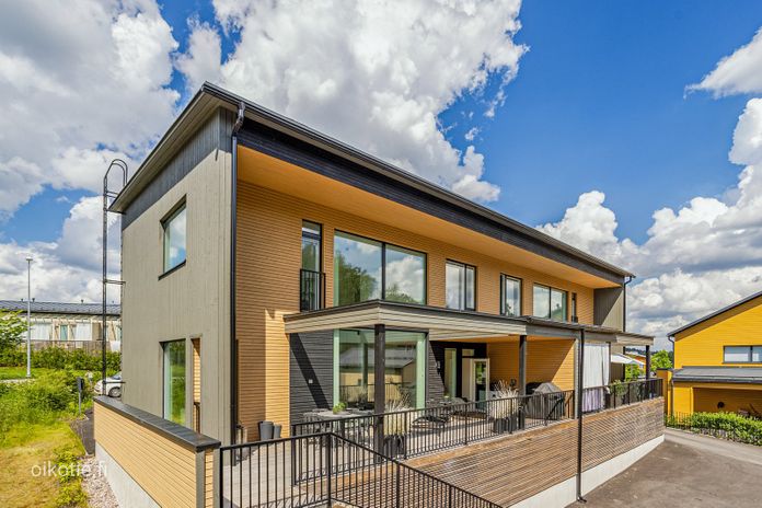 Paritalo, 5h, k, rt, kph, s, khh, wc, var., tekn., 135 m², Kurttila, Espoo