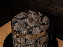 Harvian upotetun sähkökiukaan löylyt kruunaavat lomailun.