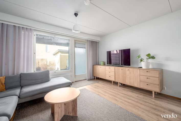 Rivitalo, 4h+k+kph+s+eril. wc+ransk.parv, 77 m², Kauklahti - Näkymä 4