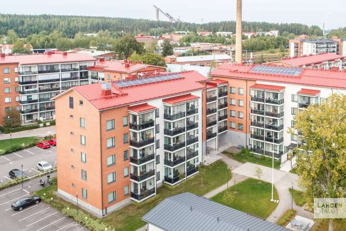 Kerrostalo, 2h+k+p, 55 m², Hennala, Lahti